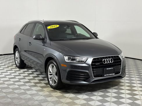 Used 2018 Audi Q3 2.0T Premium w/ Convenience Package AWD/4WD image 3