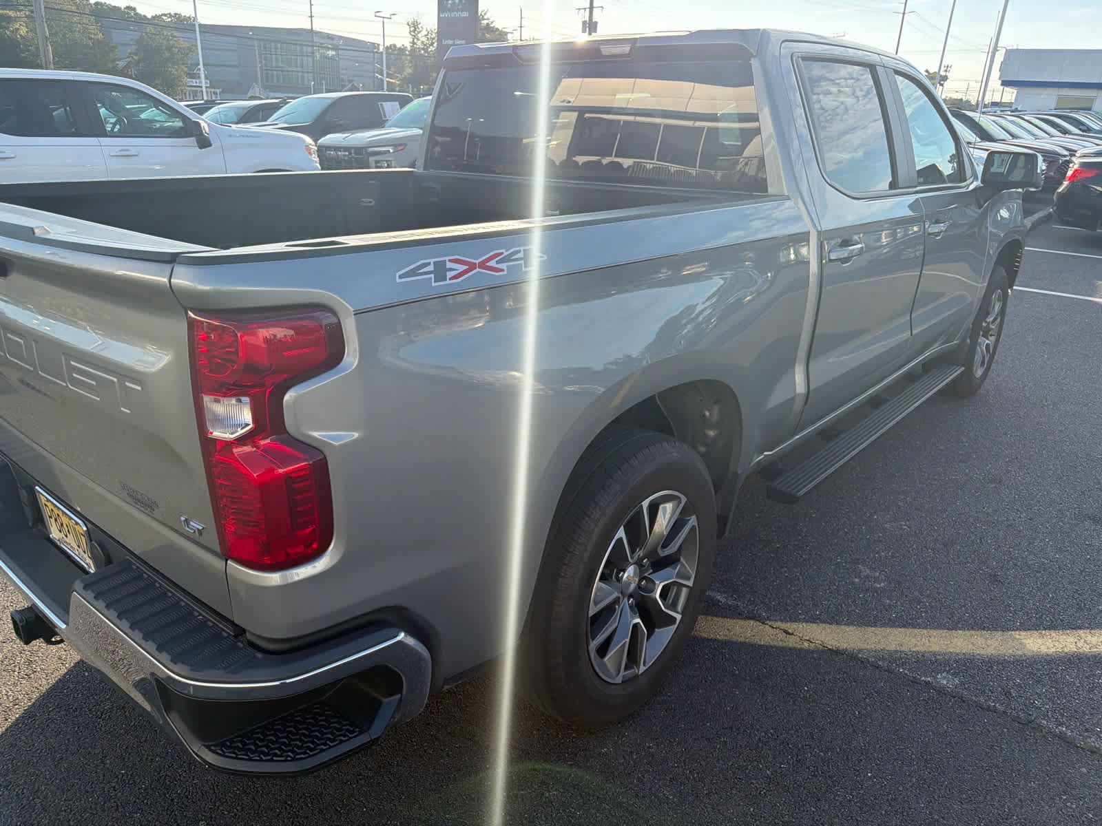 Certified 2024 Chevrolet Silverado 1500 LT AWD/4WD image 3