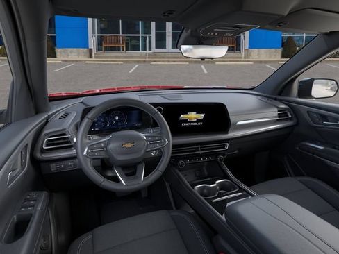 New 2026 Chevrolet Traverse LT FWD image 15