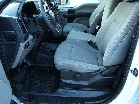 Used 2022 Ford F250 XL w/ Power Equipment Group image 18