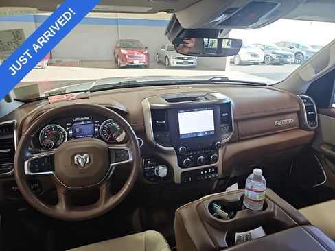 Used 2022 RAM 1500 Laramie AWD/4WD image 6