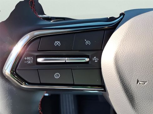 New 2026 Chevrolet Equinox RS image 18