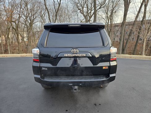 Used 2023 Toyota 4Runner 40th Anniversary SE image 8