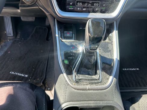 Used 2023 Subaru Outback Premium image 30