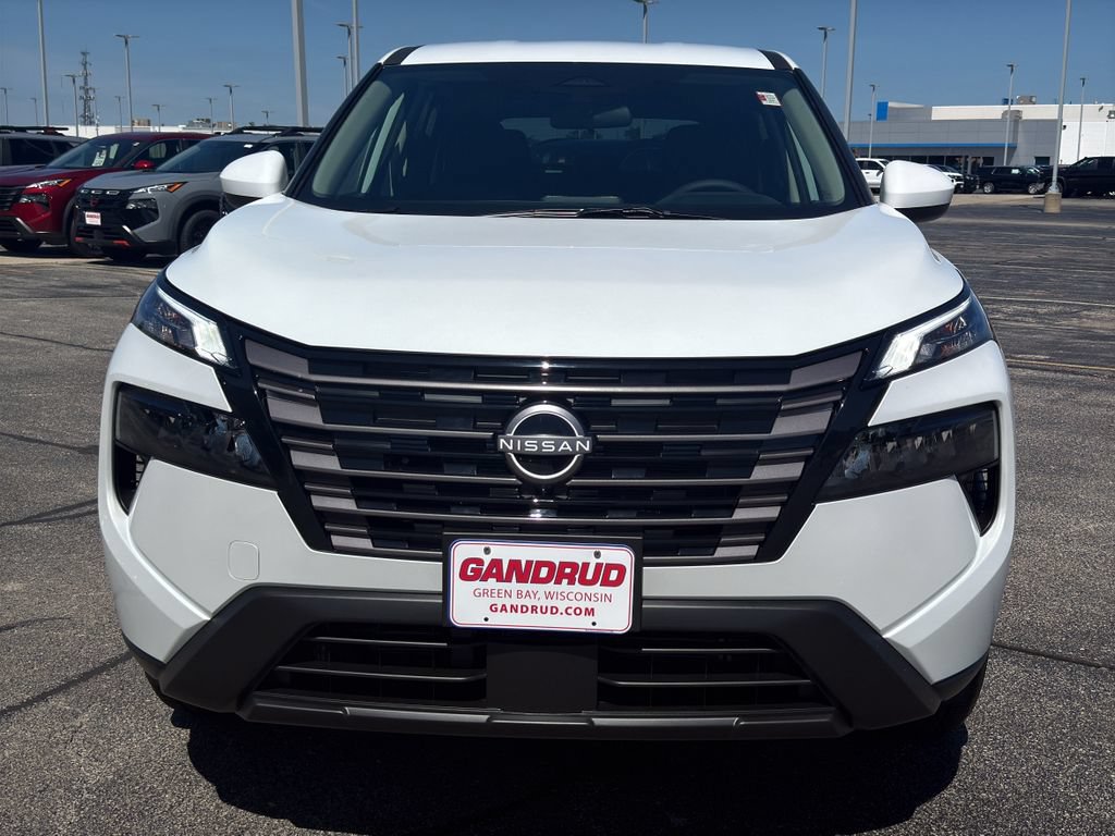 New 2026 Nissan Rogue SV AWD/4WD image 3