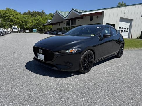 Used 2020 MAZDA MAZDA3 AWD Hatchback w/ Preferred Pkg image 1