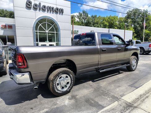 New 2026 RAM 2500 Tradesman image 10