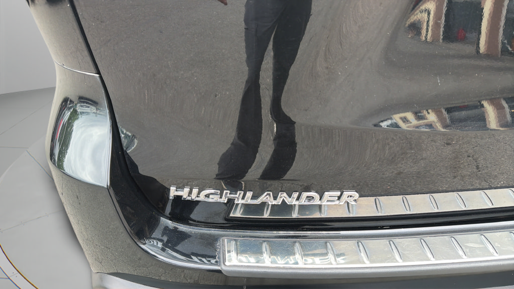 Used 2018 Toyota Highlander XLE AWD/4WD image 33