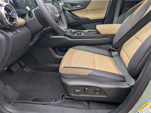 New 2026 Chevrolet Equinox ACTIV w/ Safety and Technology Package image 10