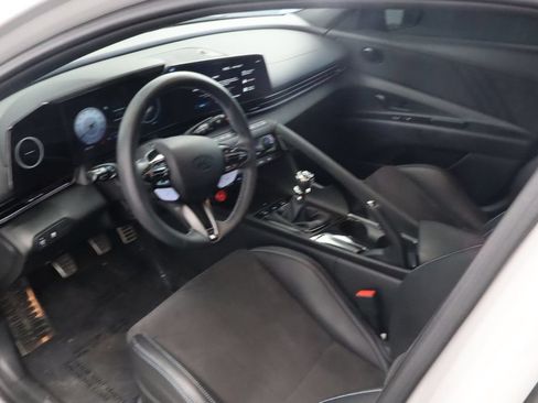 Used 2025 Hyundai Elantra N FWD image 16
