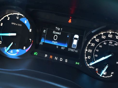 Used 2021 Ford Ranger XLT w/ Equipment Group 301A Mid image 10