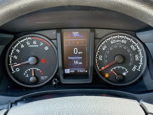 Used 2022 Toyota Tacoma SR RWD image 13