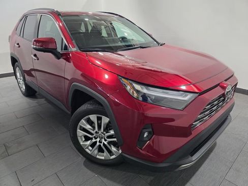 Used 2023 Toyota RAV4 Limited AWD/4WD image 7