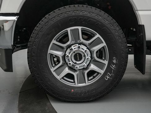 New 2026 Ford F250 Lariat image 11