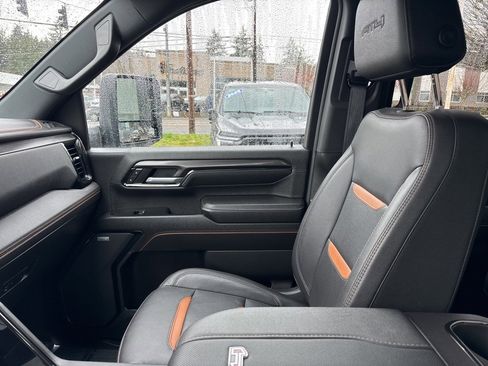 Used 2024 GMC Sierra 3500 AT4 w/ AT4 Premium Plus Package image 36