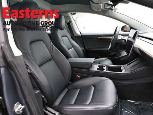 Used 2023 Tesla Model 3 Standard Range image 21