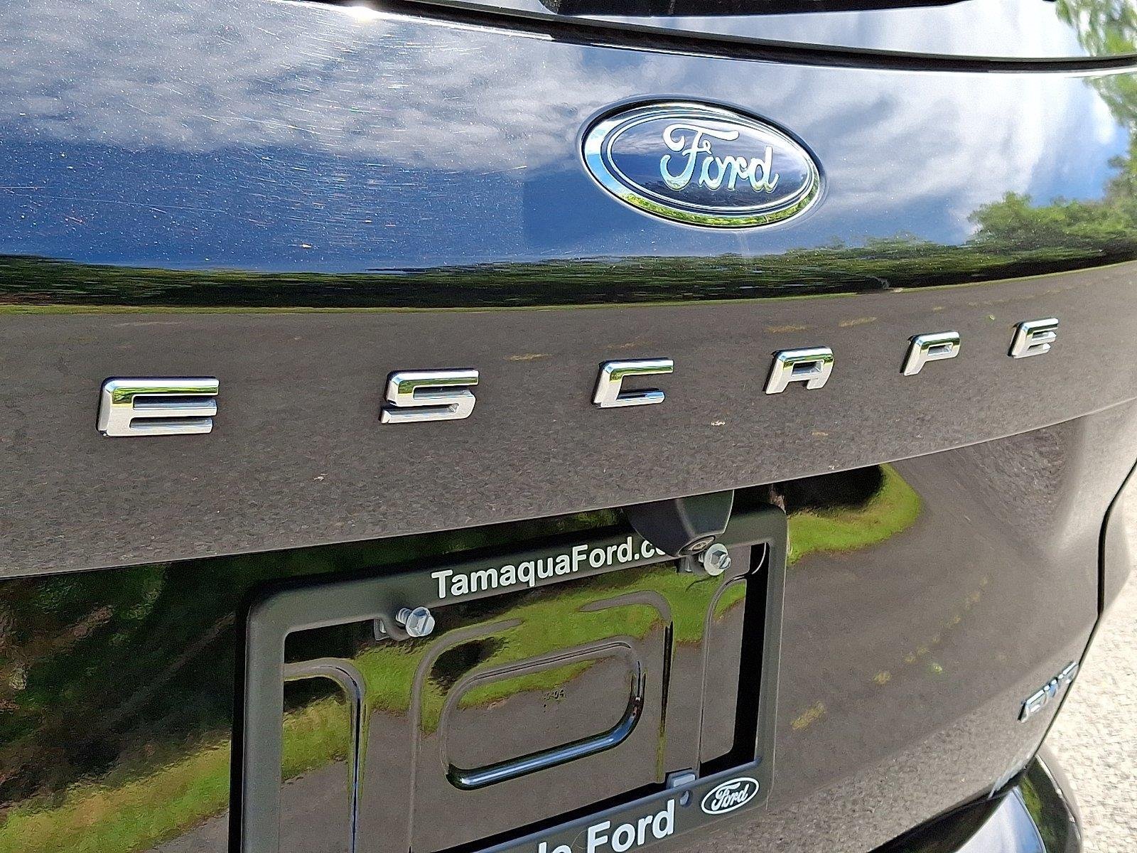 Used 2023 Ford Escape ST-Line w/ Tech Pack #1 AWD/4WD image 28