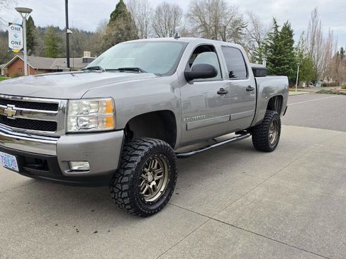 Used 2007 Chevrolet Silverado 1500 LT image 1