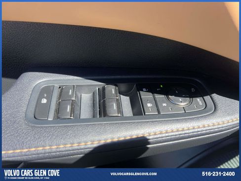 Used 2023 Lexus RX 350 Premium w/ Accessory Package AWD/4WD image 17