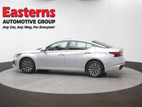Used 2023 Nissan Altima 2.5 SV w/ SV Premium Package AWD/4WD image 64
