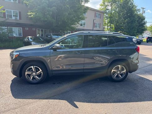 Used 2021 GMC Terrain SLT AWD/4WD image 2
