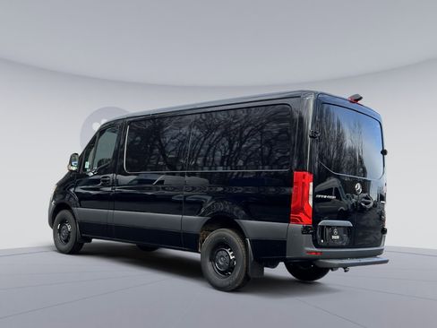 New 2025 Mercedes-Benz Sprinter 2500 image 4