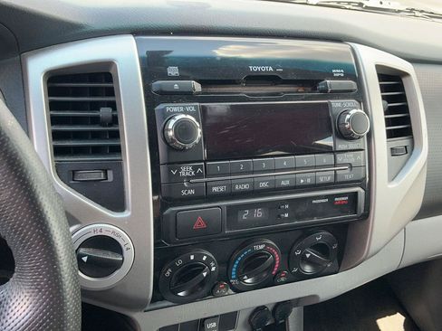 Used 2012 Toyota Tacoma 4x4 Double Cab w/ TRD Sport Pkg image 21