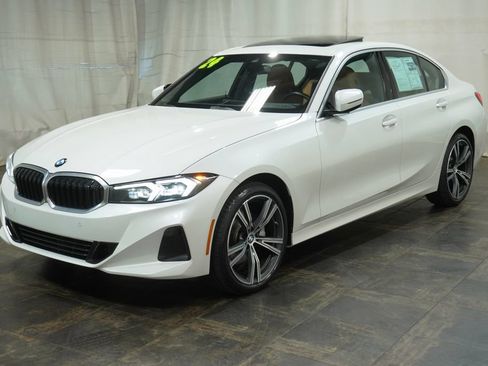 Used 2024 BMW 330i xDrive Sedan w/ Convenience Package AWD/4WD image 2