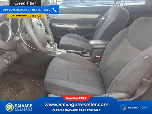 Used 2010 Chrysler Sebring Touring image 9