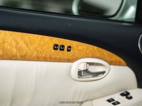 Used 2003 Lexus SC 430 Convertible RWD image 41