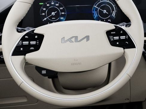 New 2025 Kia Niro Wave w/ Wave Preserve Package image 22