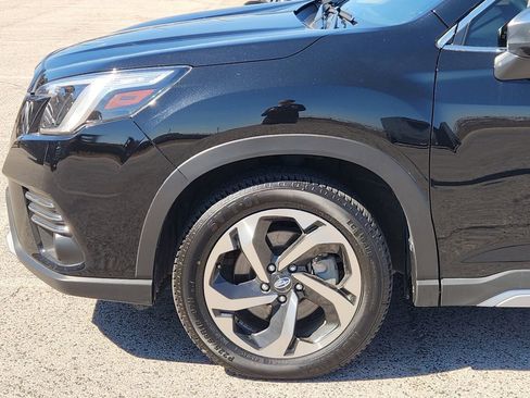 Used 2024 Subaru Forester Touring image 6