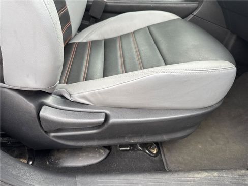Used 2021 Nissan Kicks SR w/ SR Premium Package FWD image 35