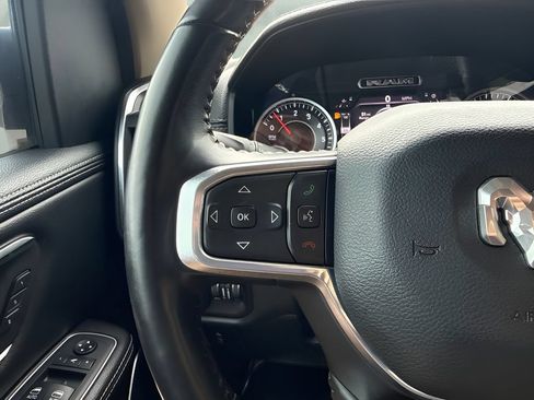 Used 2021 RAM 1500 Laramie AWD/4WD image 16