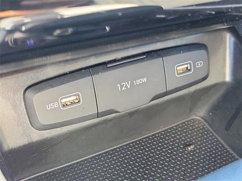 Used 2023 Hyundai Tucson SE image 27