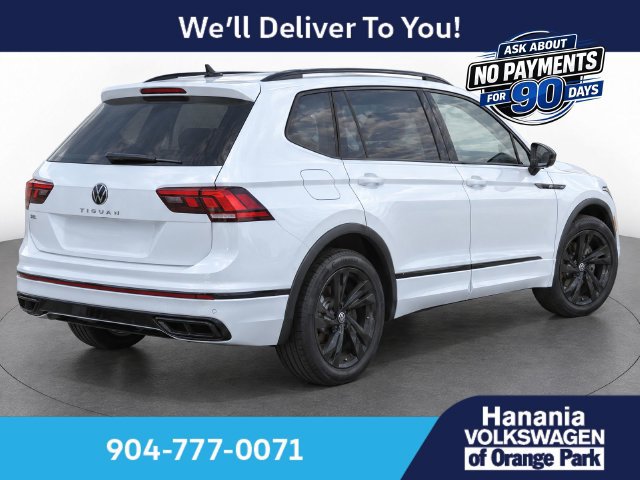 Used 2023 Volkswagen Tiguan SE R-Line FWD image 17