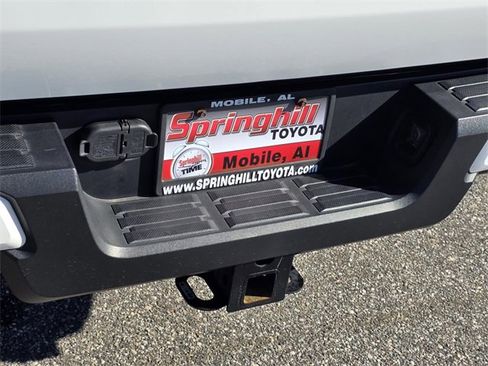 Used 2024 Toyota Tacoma TRD Off-Road image 25