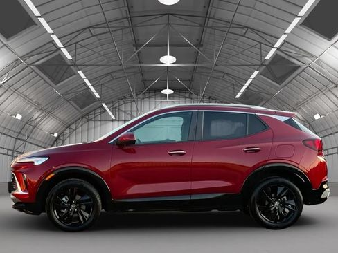 Used 2024 Buick Encore GX Sport Touring w/ Comfort Package AWD/4WD image 4