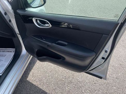 Used 2019 Nissan Sentra SV image 26