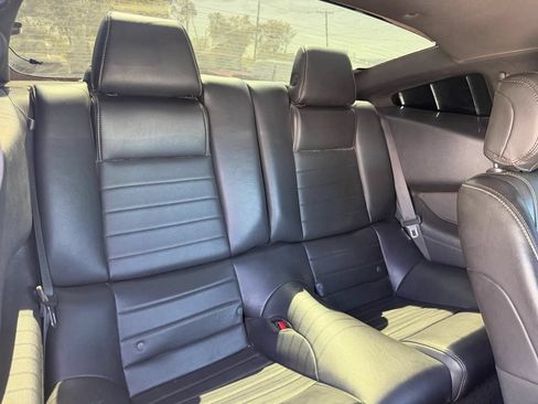 Used 2014 Ford Mustang Premium RWD image 23