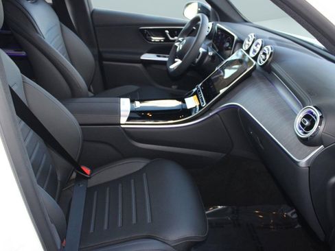 Used 2026 Mercedes-Benz GLC 300 image 33
