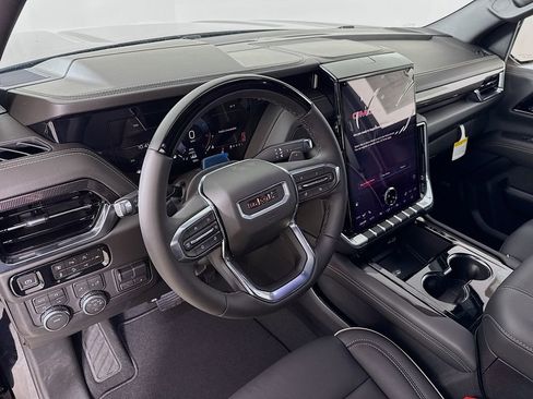 New 2026 GMC Yukon Elevation AWD/4WD image 10