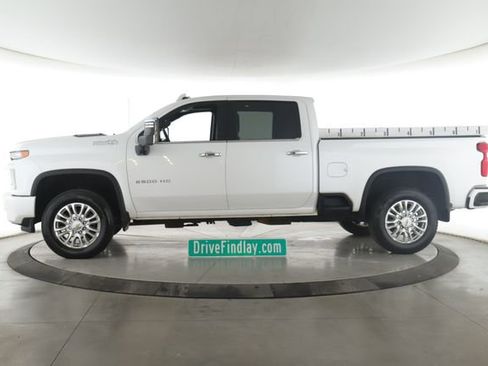 Used 2022 Chevrolet Silverado 2500 High Country w/ Z71 Off-Road Package AWD/4WD image 9