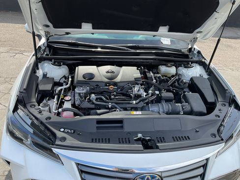 Used 2021 Toyota Avalon Limited w/ Advanced Safety Package FWD image 22