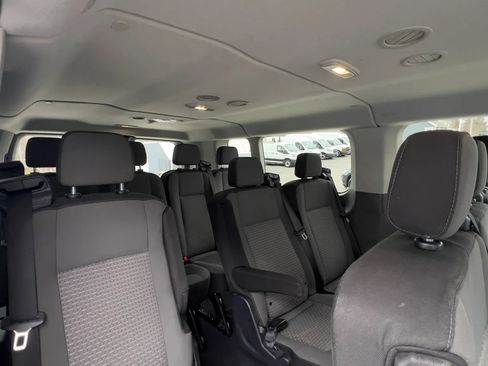 Used 2024 Ford Transit 350 XLT image 11