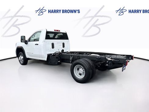 New 2026 GMC Sierra 3500 Pro w/ Convenience Package AWD/4WD image 22