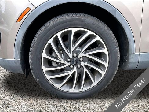 Used 2020 Lincoln Nautilus Reserve AWD/4WD image 8
