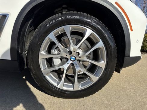 Certified 2023 BMW X5 xDrive40i w/ Premium Package image 29
