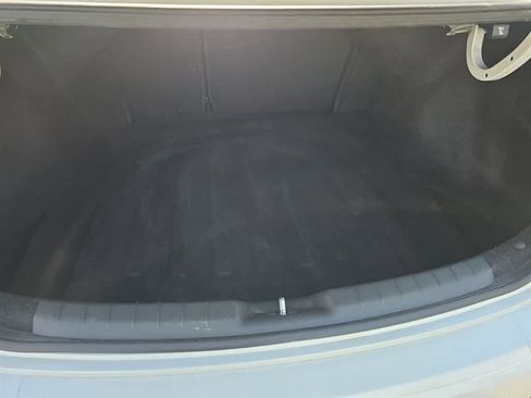 Used 2020 Hyundai Elantra SEL FWD image 26