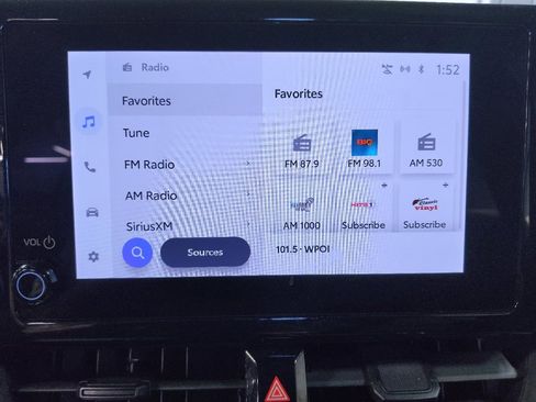 Used 2024 Toyota Corolla LE image 25